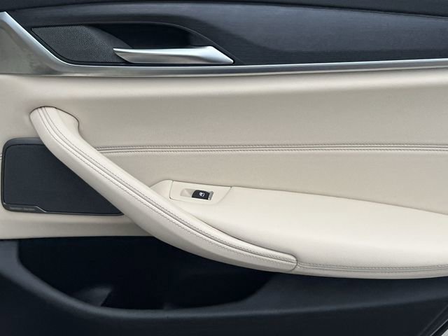 Used 2022 BMW 540i w/ Premium Package RWD image 37