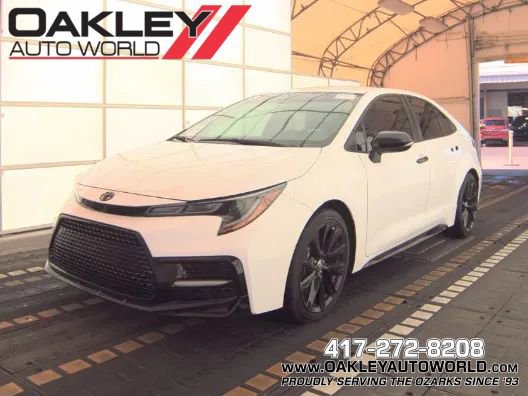 Used 2022 Toyota Corolla SE image 1