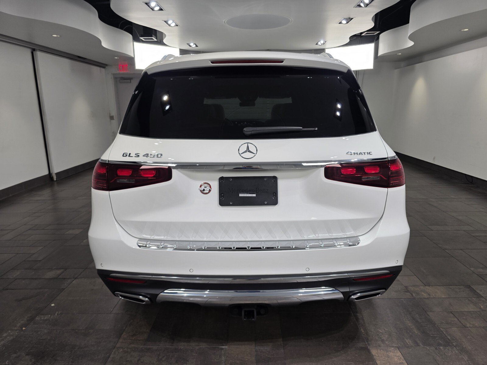Used 2025 Mercedes-Benz GLS 450 4MATIC image 5