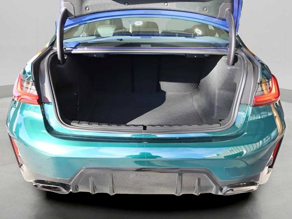 Used 2024 BMW M340i w/ Premium Package image 37