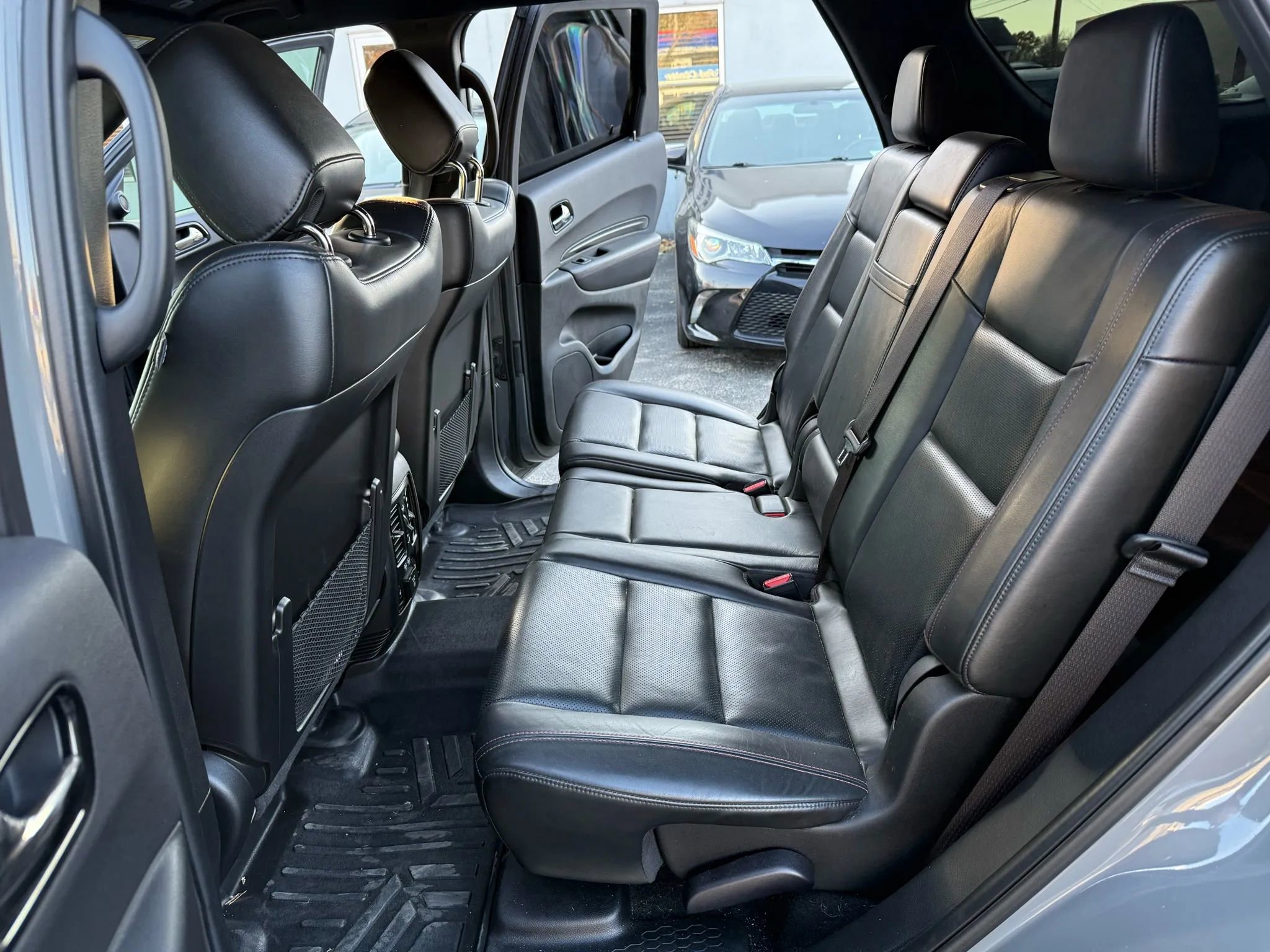 Used 2021 Dodge Durango R/T w/ Blacktop Package image 9