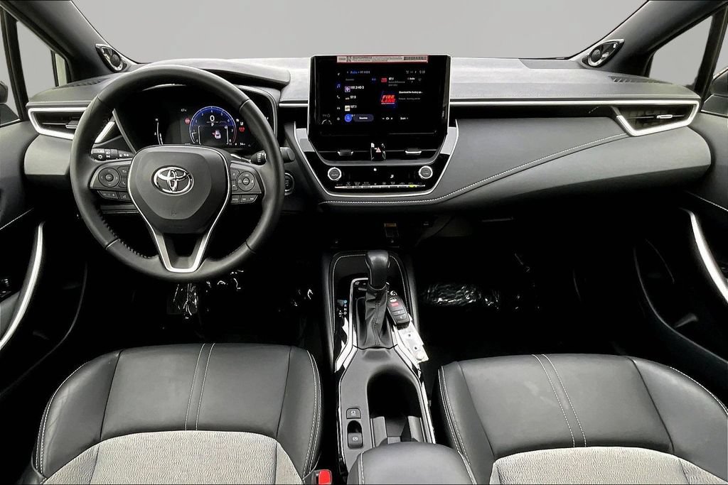 Used 2026 Toyota Corolla XSE FWD image 7