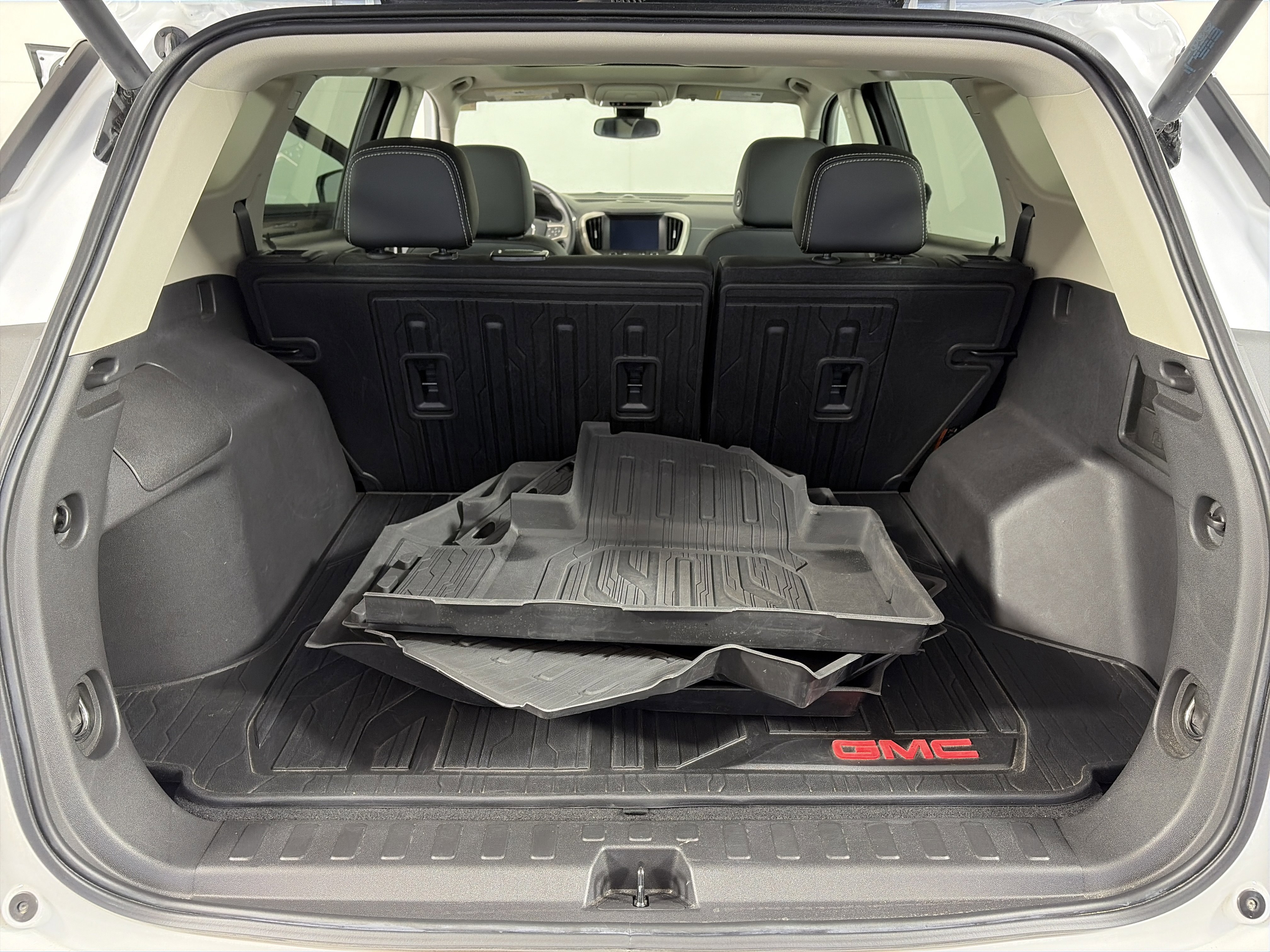 Certified 2022 GMC Terrain Denali w/ LPO, Floor Liner Package image 14