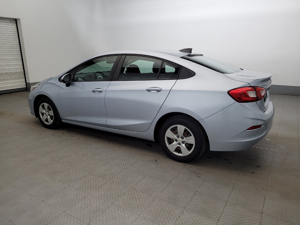 Used 2018 Chevrolet Cruze LS w/ LS Fleet Convenience Package image 3