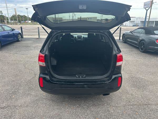 Used 2014 Kia Sorento LX image 10