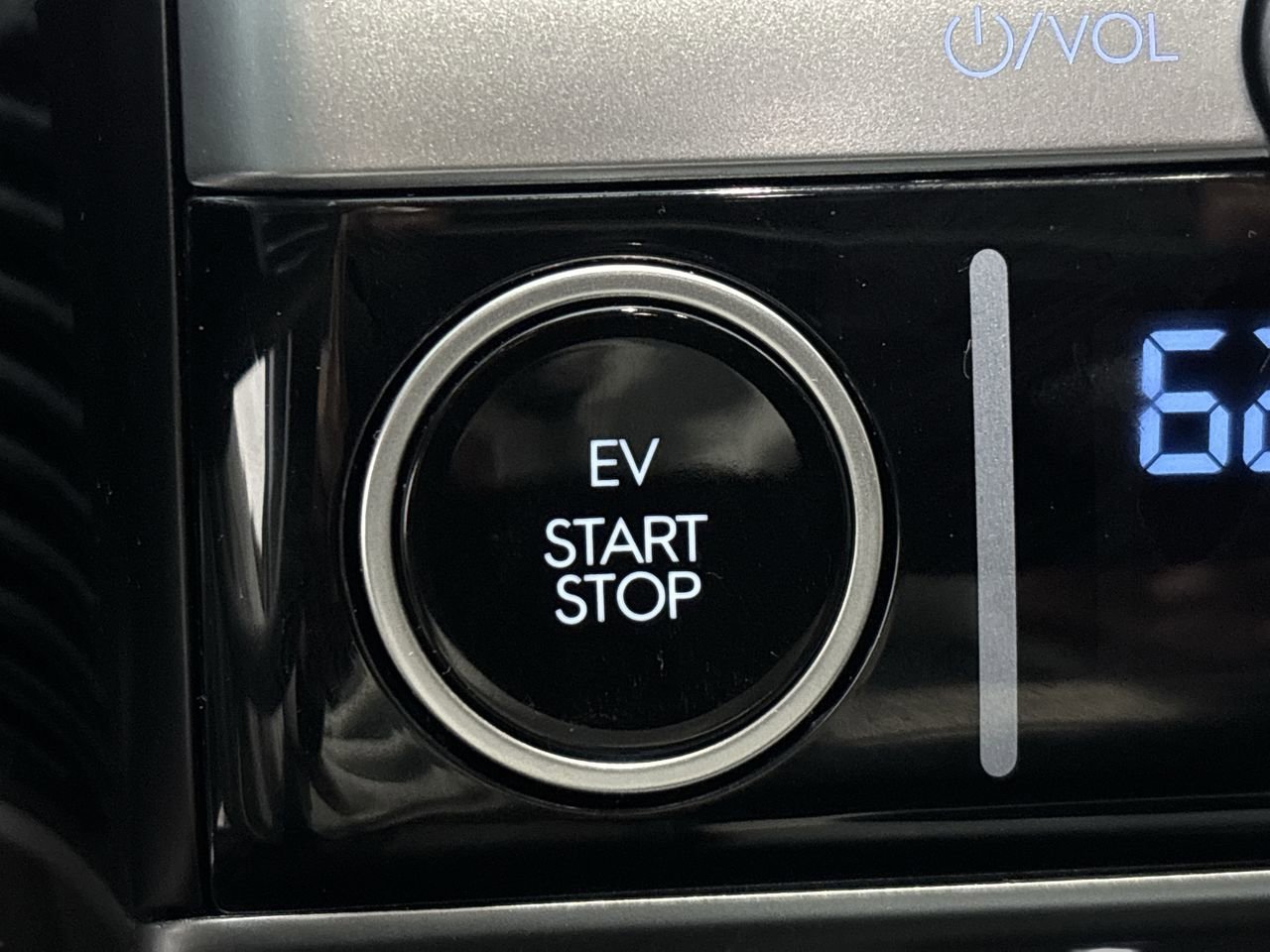 Used 2024 Hyundai Ioniq 5 SEL image 30