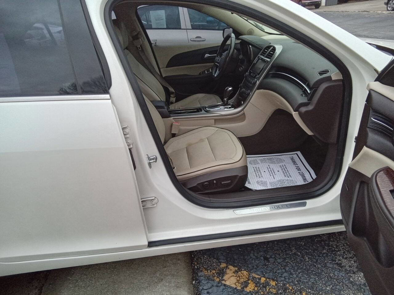 Used 2013 Chevrolet Malibu LTZ FWD image 3