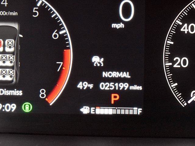 Used 2024 Honda Pilot Touring image 28