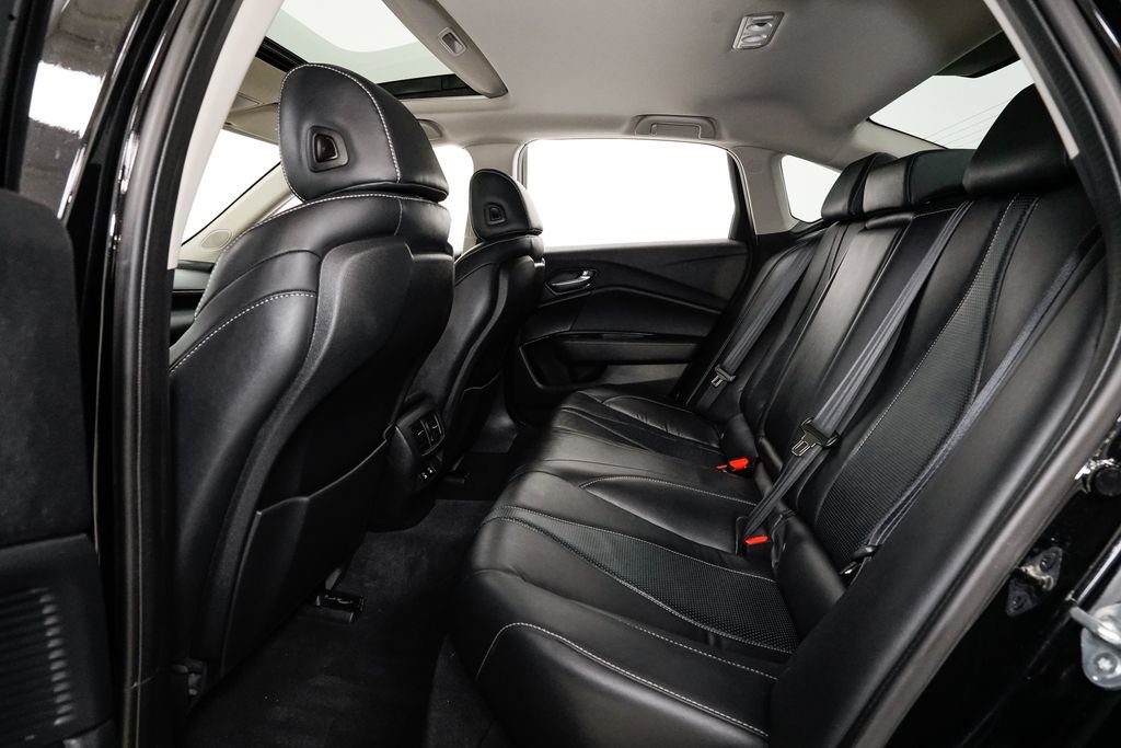 Certified 2025 Acura TLX w/ Technology Package image 24