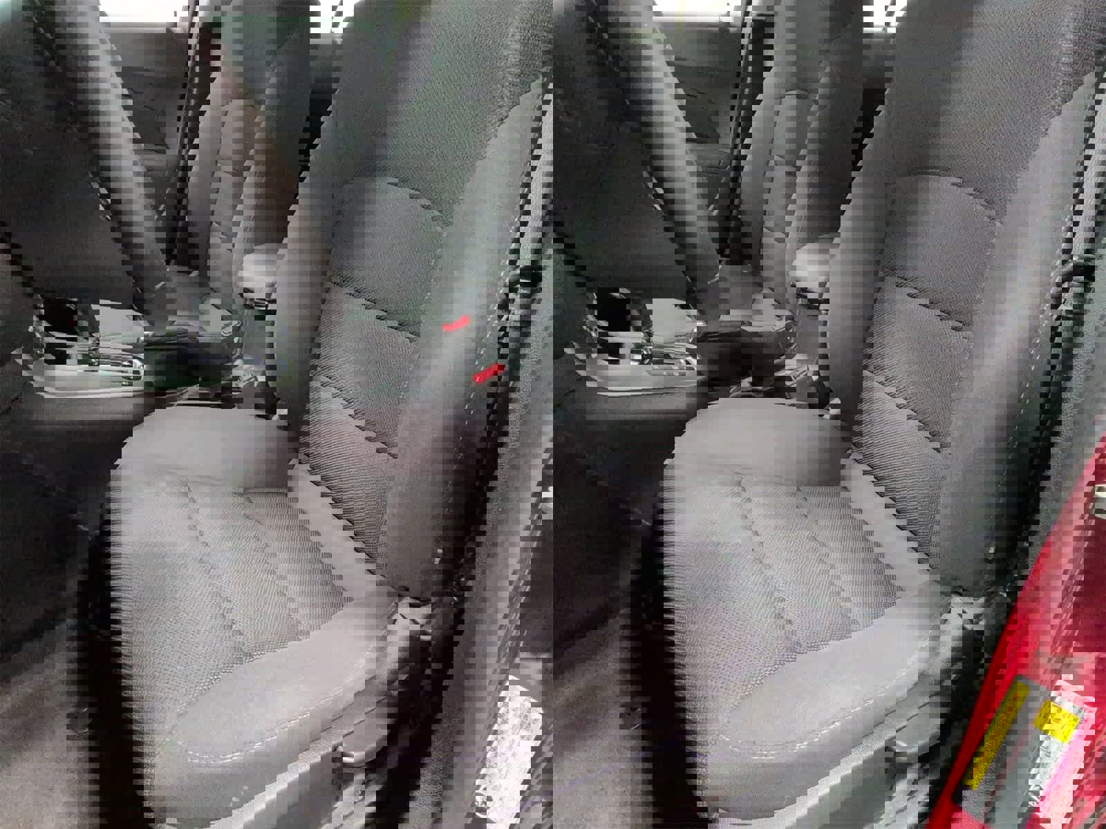 Used 2014 Chevrolet Cruze LT image 17