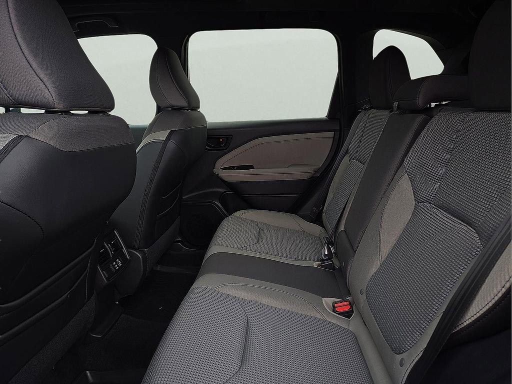 Used 2026 Subaru Forester Premium image 10