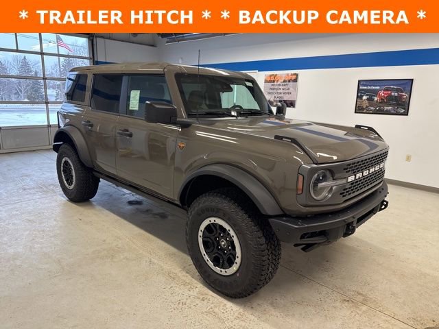 New 2025 Ford Bronco Badlands w/ Sasquatch Package image 3