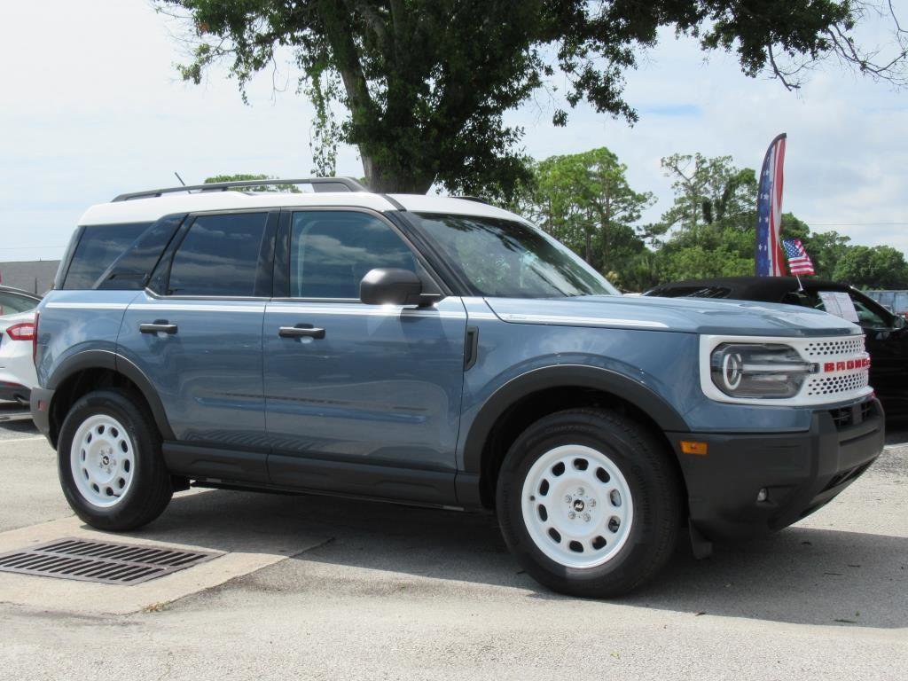 Certified 2025 Ford Bronco Sport Heritage w/ Convenience Package image 2