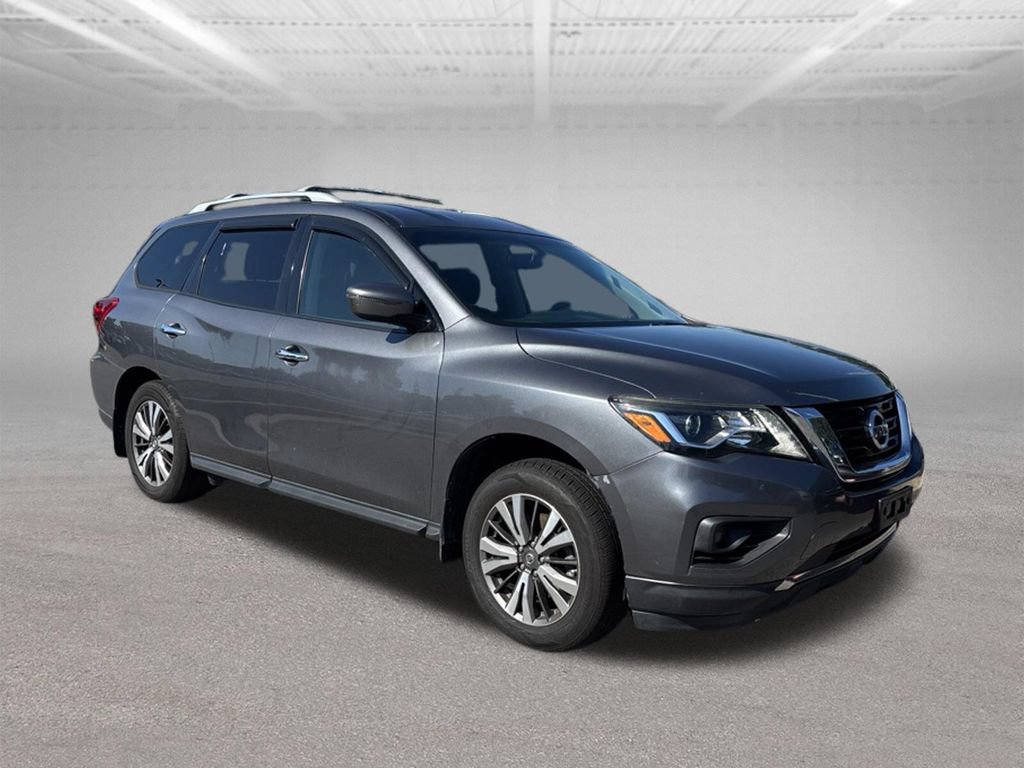 Used 2017 Nissan Pathfinder SV AWD/4WD image 2