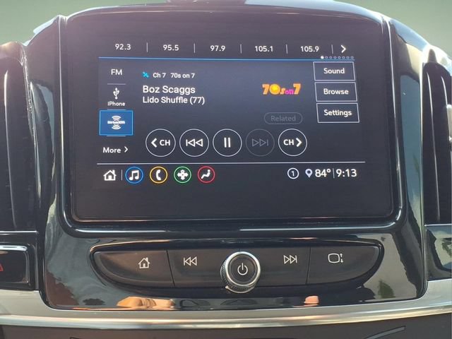 Used 2021 Chevrolet Traverse LT FWD image 17