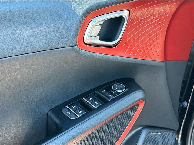 Used 2024 Kia Soul GT-Line w/ Option Group 020 image 18