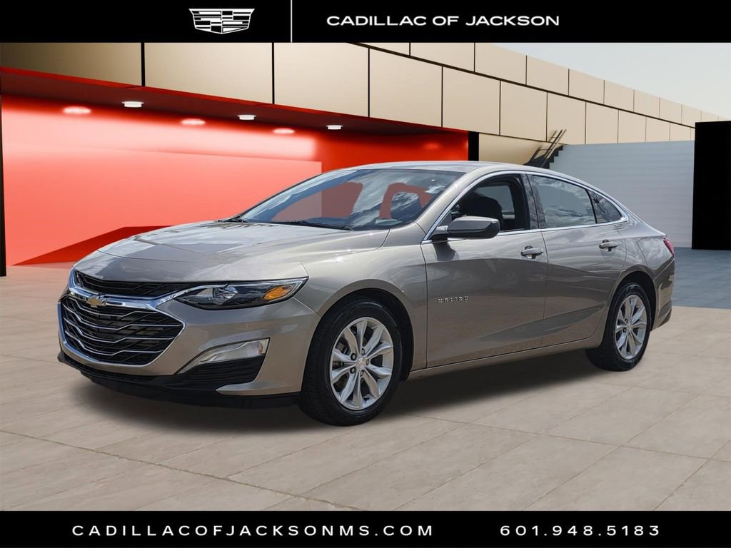 Used 2025 Chevrolet Malibu LT FWD image 1