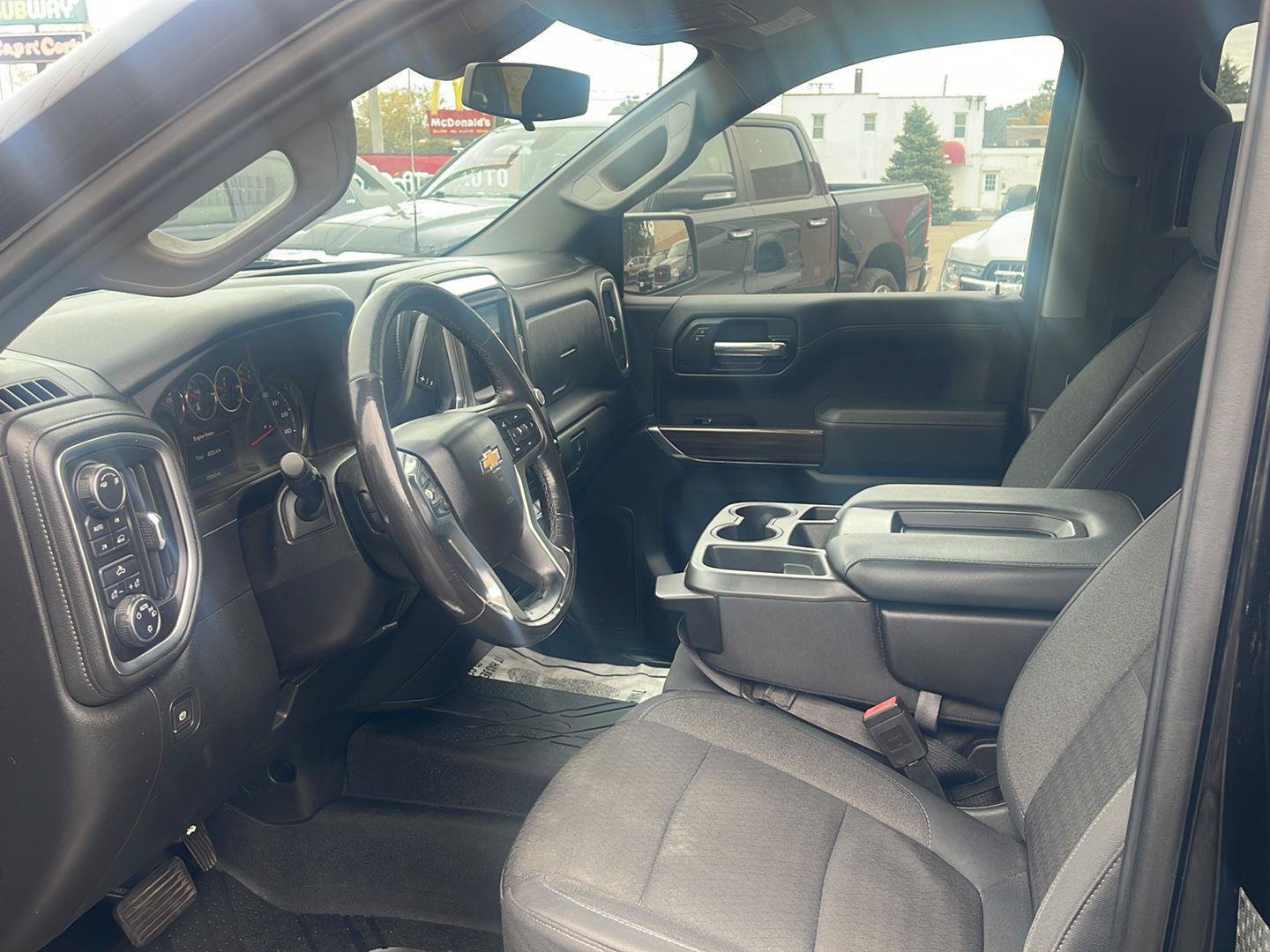 Used 2019 Chevrolet Silverado 1500 LT w/ All-Star Edition AWD/4WD image 13