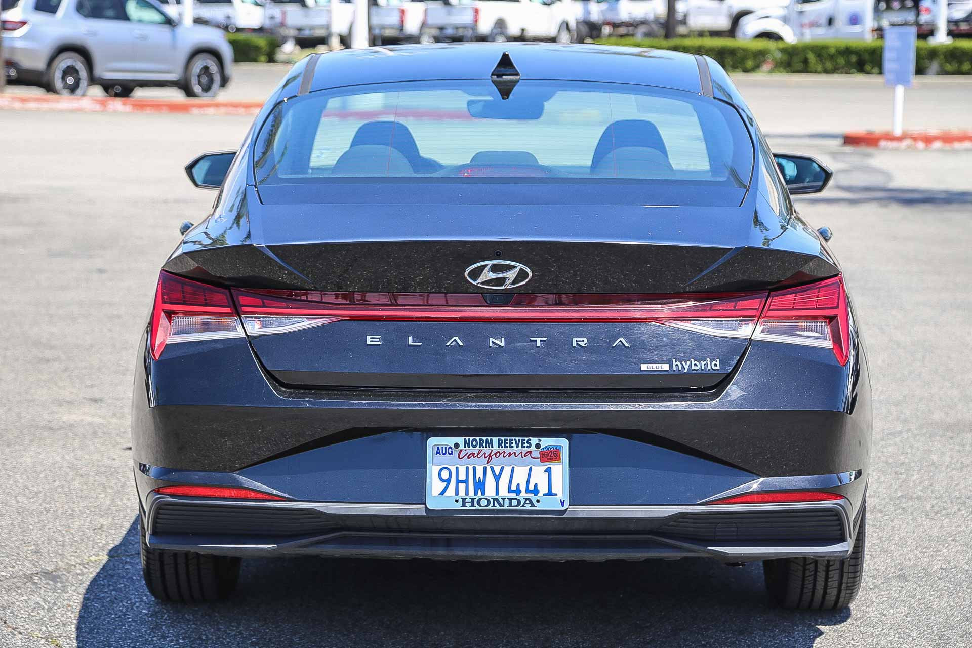 Used 2023 Hyundai Elantra Blue FWD image 8