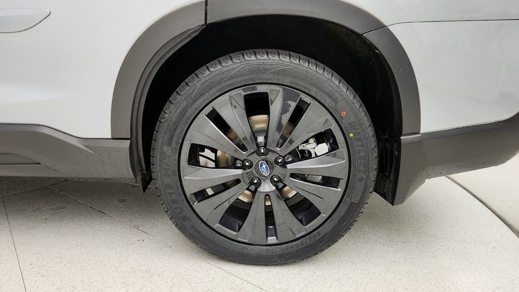 Used 2022 Subaru Ascent Onyx Edition image 9