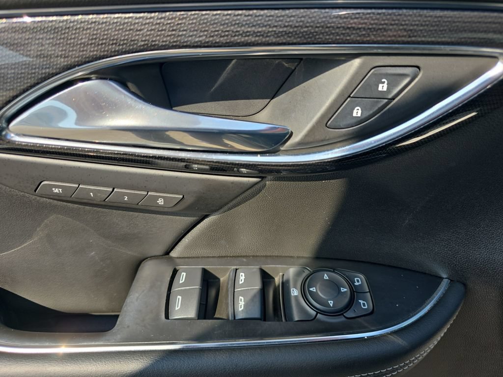 Used 2023 Buick Envision Essence FWD image 24
