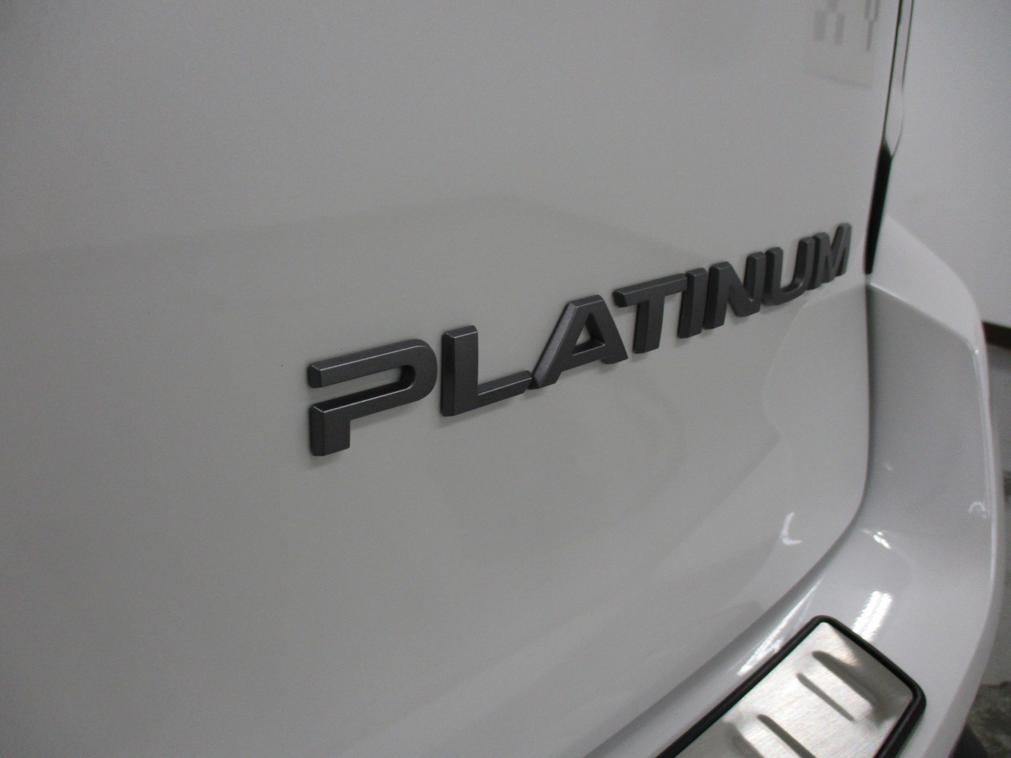 New 2026 Nissan Armada Platinum image 5