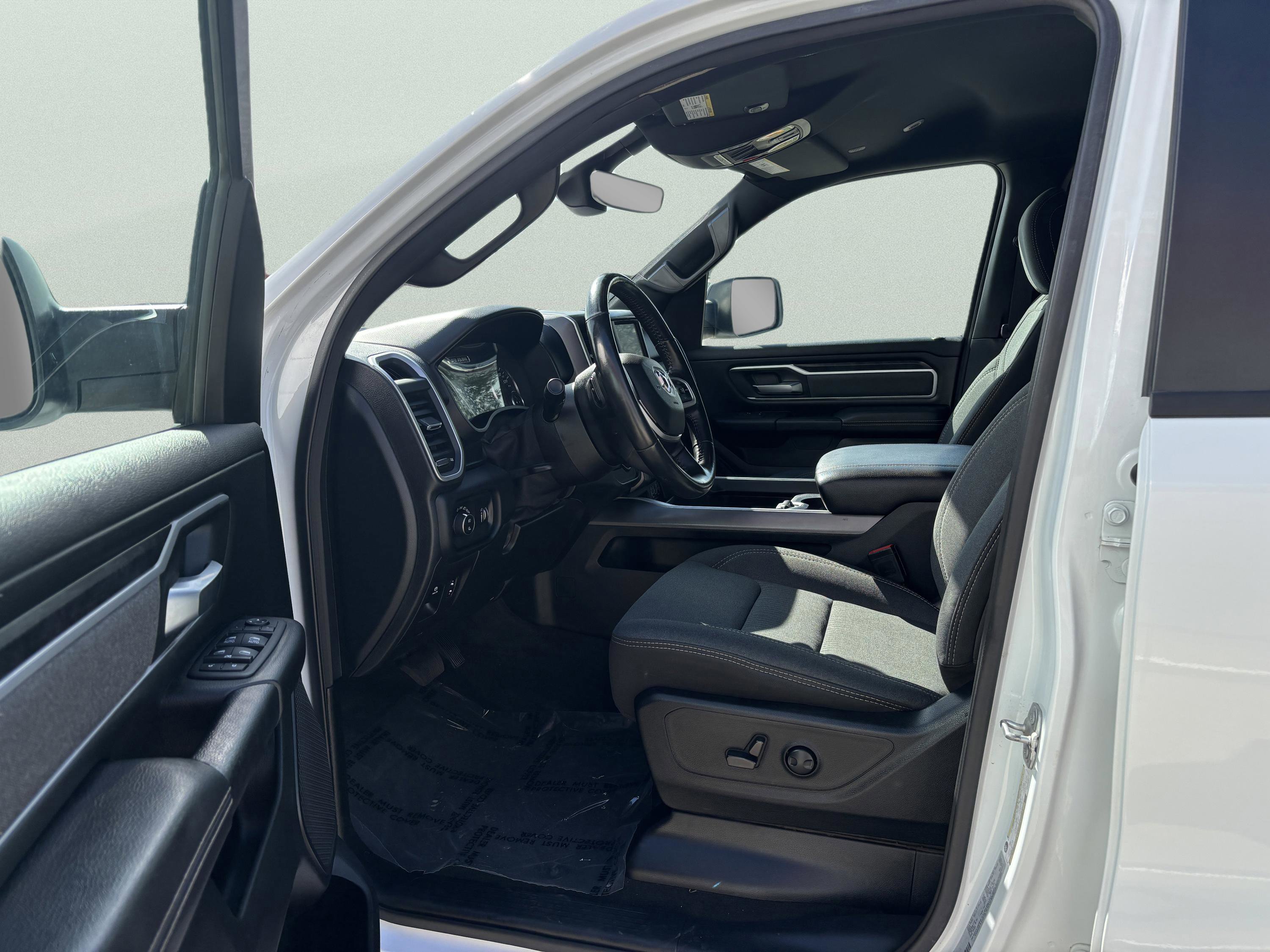 Certified 2022 RAM 1500 Big Horn AWD/4WD image 9