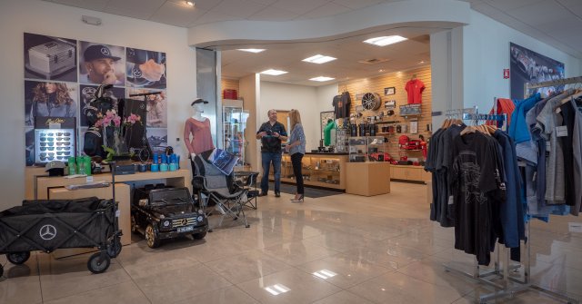 Certified 2024 Mercedes-Benz GLE 450 4MATIC image 34