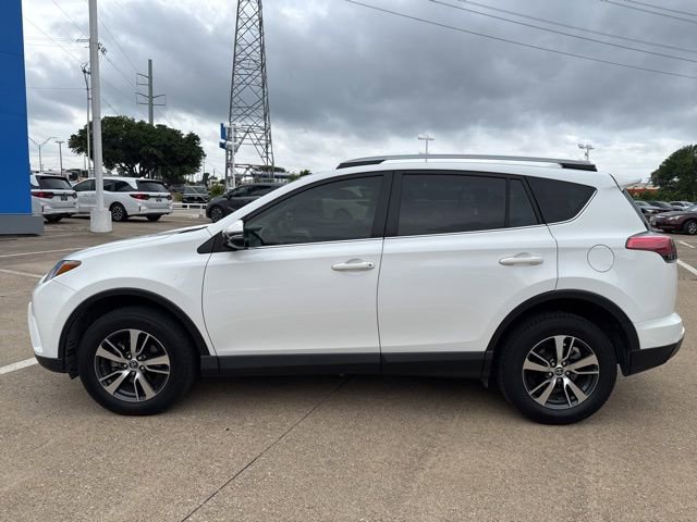 Used 2018 Toyota RAV4 XLE w/ Plus Extra Value Package FWD image 3