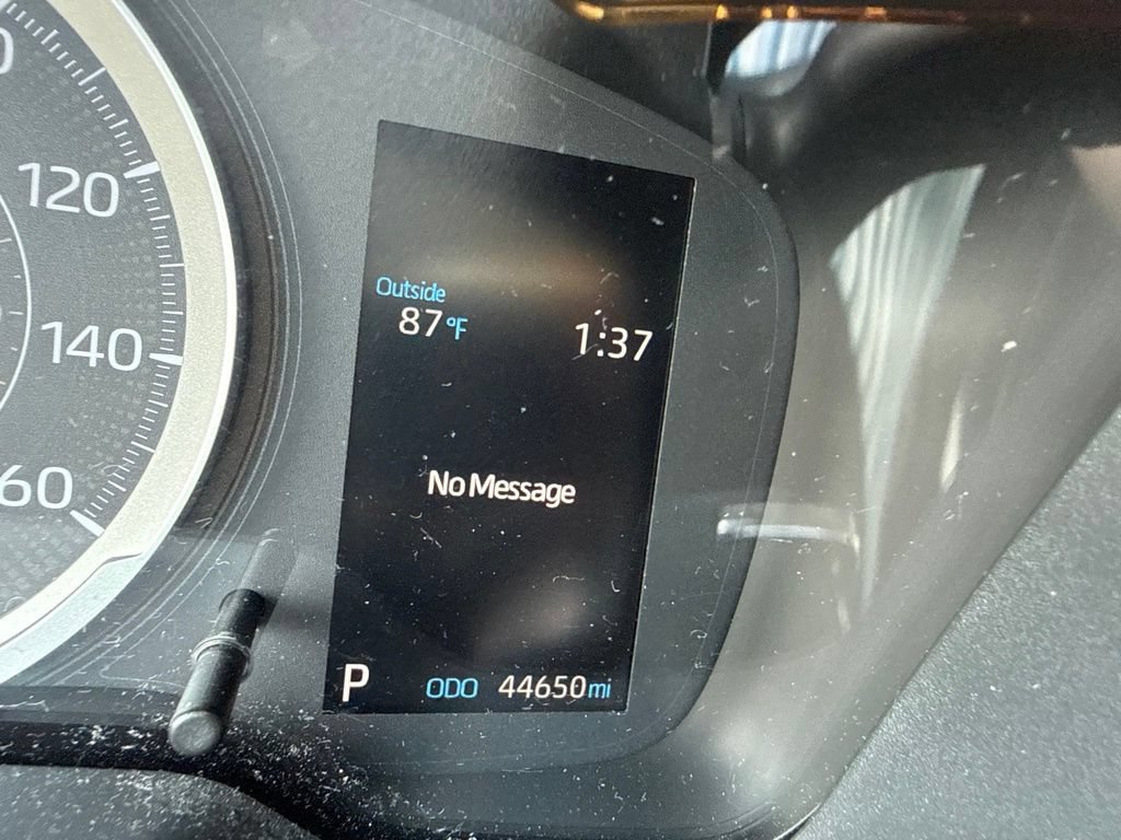 Used 2020 Toyota Corolla LE FWD image 7