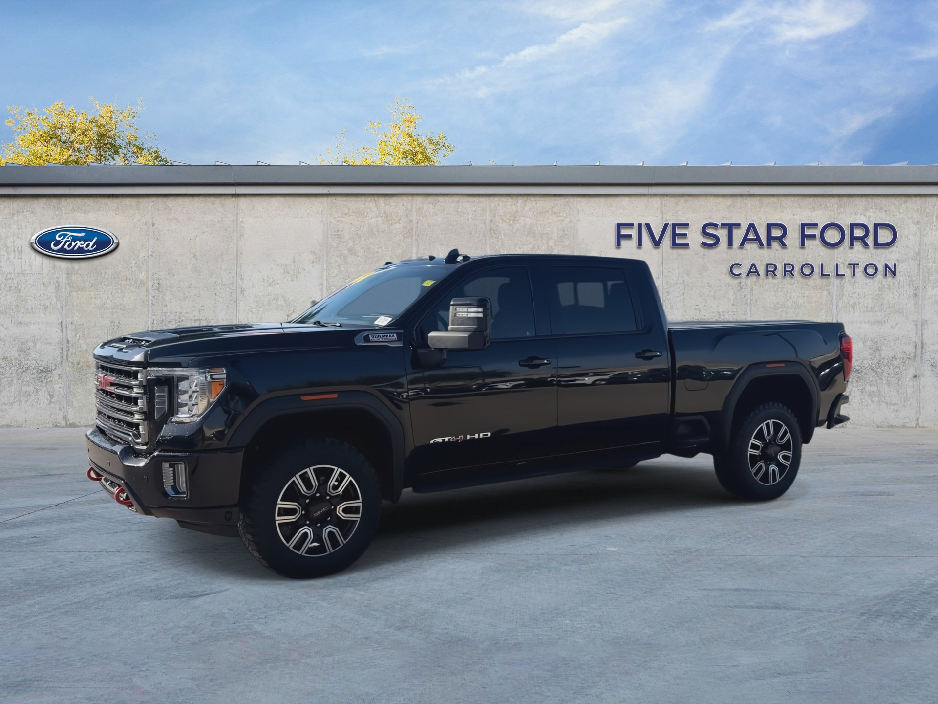 Used 2022 GMC Sierra 2500 AT4 w/ AT4 Premium Plus Package AWD/4WD image 4