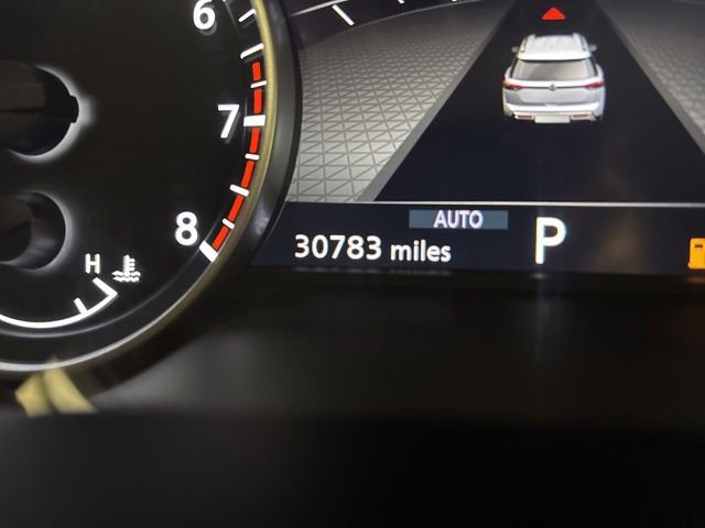 Used 2025 Nissan Pathfinder SL AWD/4WD image 25