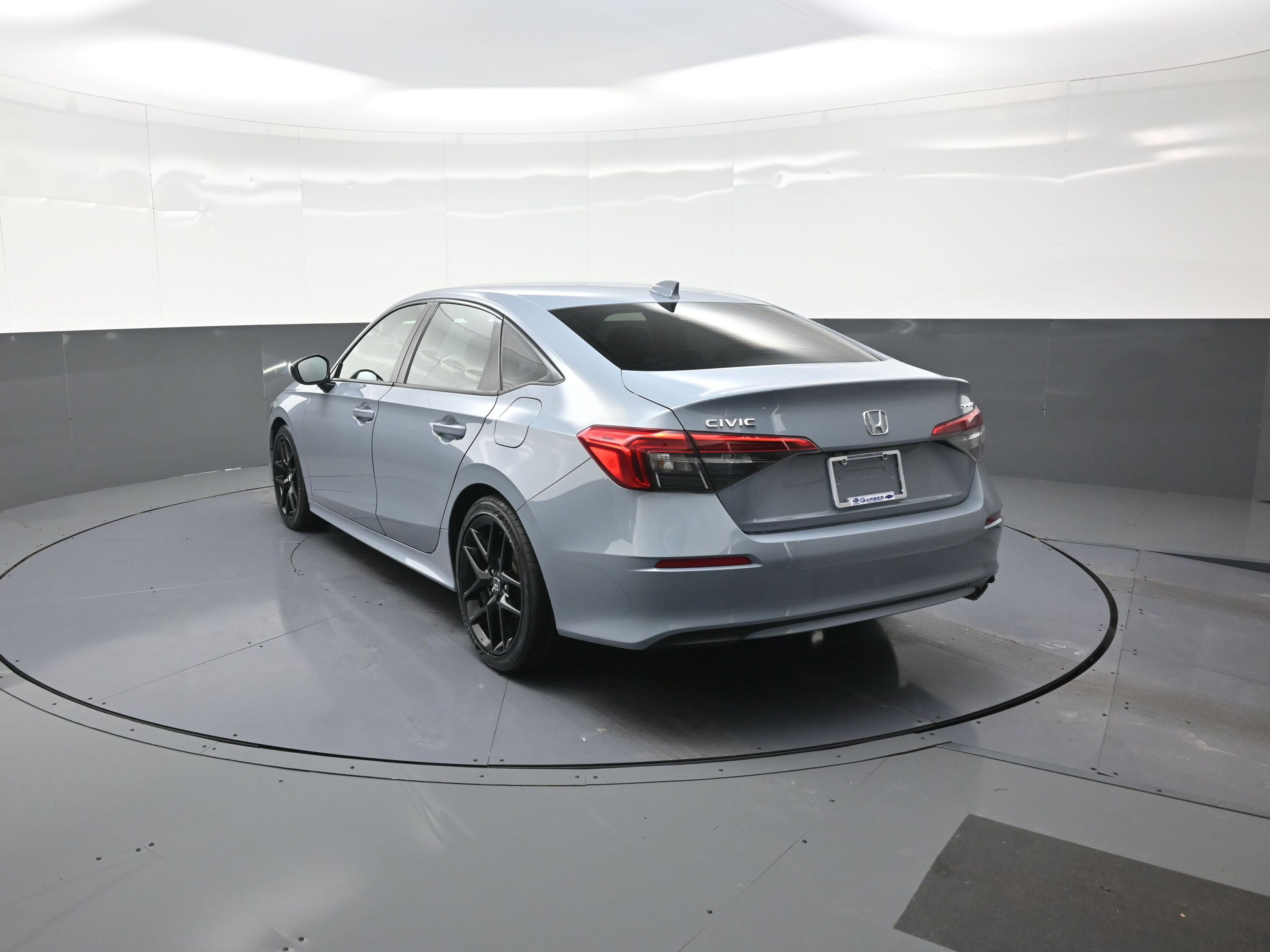 Used 2023 Honda Civic Sport image 5