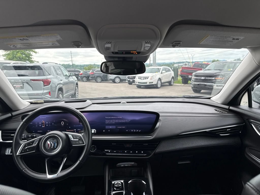 Used 2024 Buick Envision Preferred AWD/4WD image 18