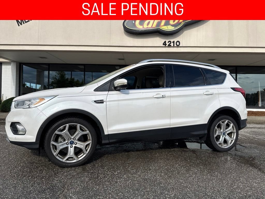 Used 2019 Ford Escape Titanium AWD/4WD image 1