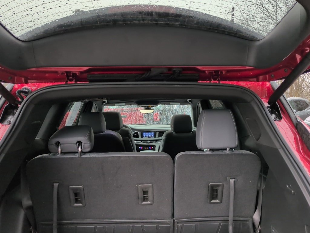 Used 2024 Buick Enclave Essence w/ Experience Buick Package image 23