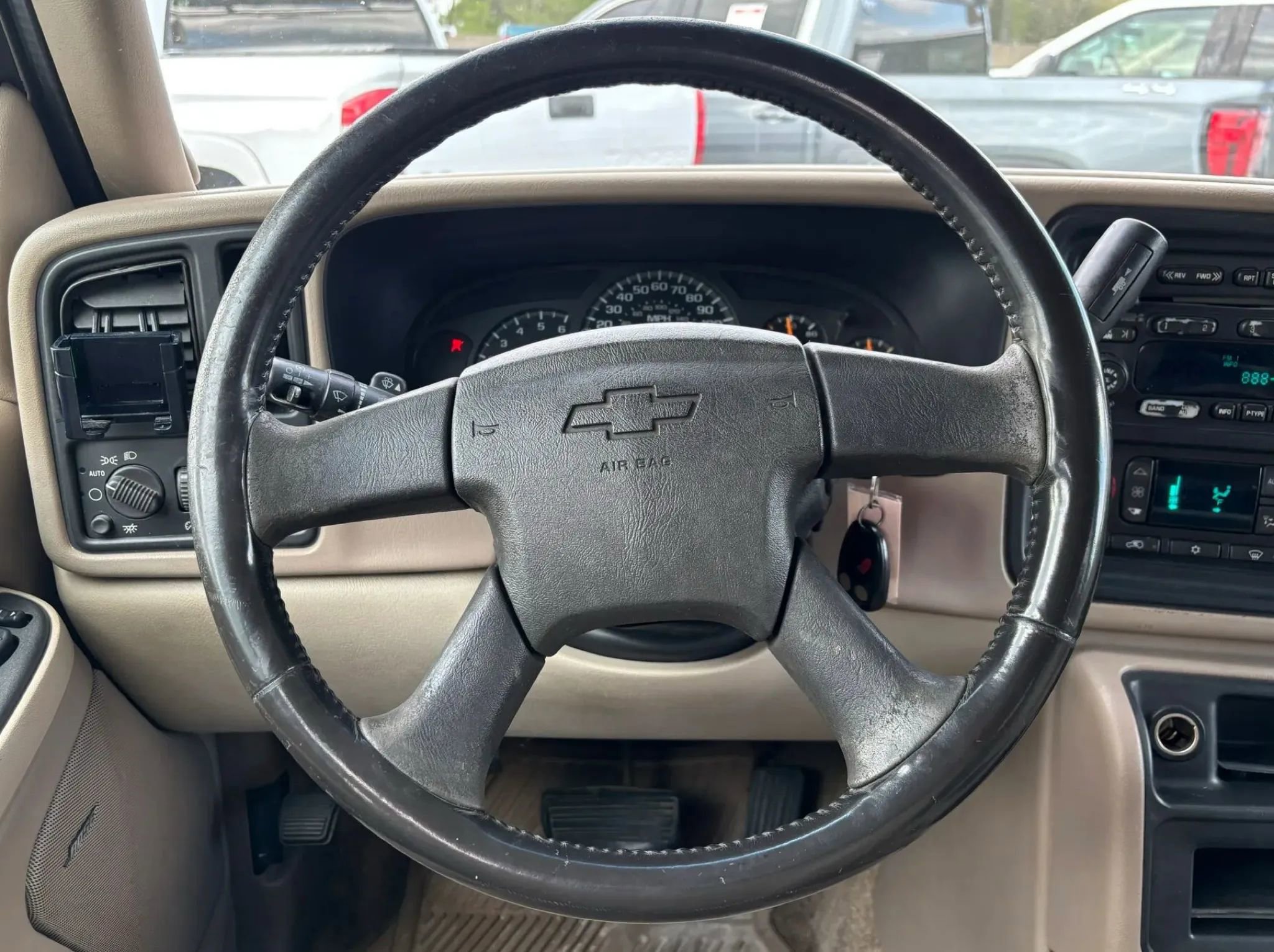 Used 2003 Chevrolet Suburban 2500 LS w/ LS Preferred Equipment Group image 24