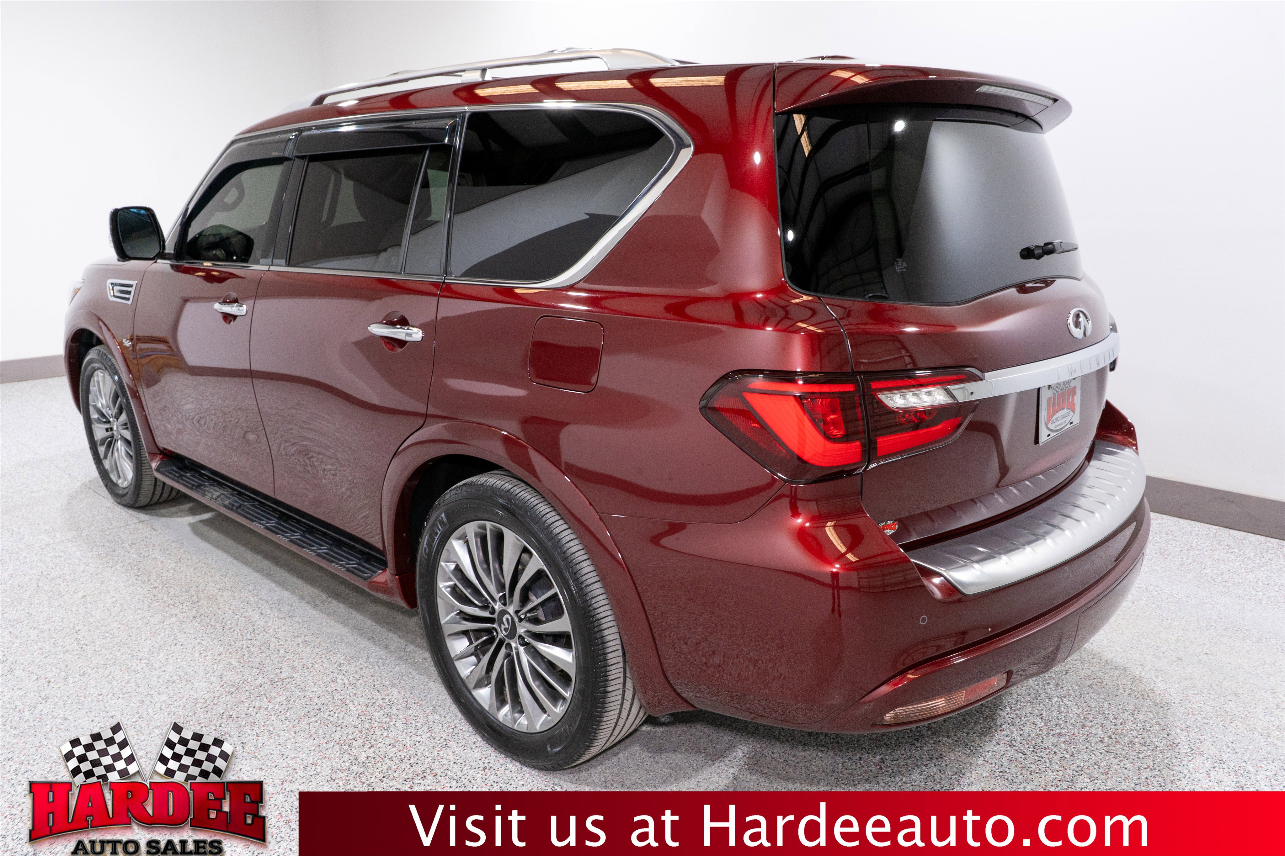 Used 2020 INFINITI QX80 Luxe w/ Proactive Package image 3