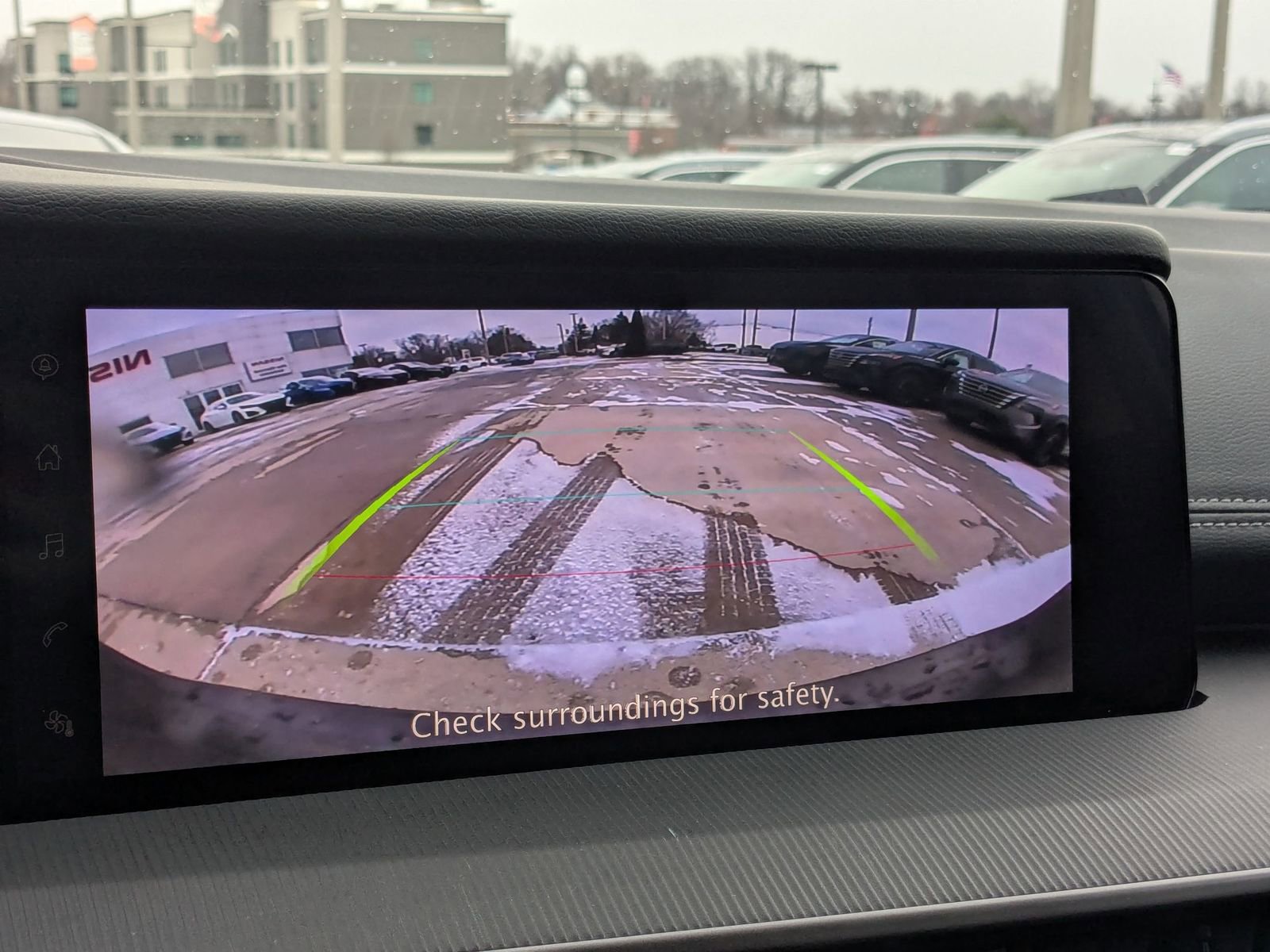 Used 2025 Nissan Murano SV image 17