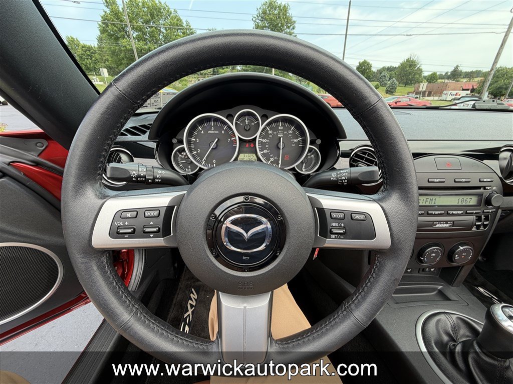 Used 2008 MAZDA MX-5 Miata Grand Touring RWD image 7