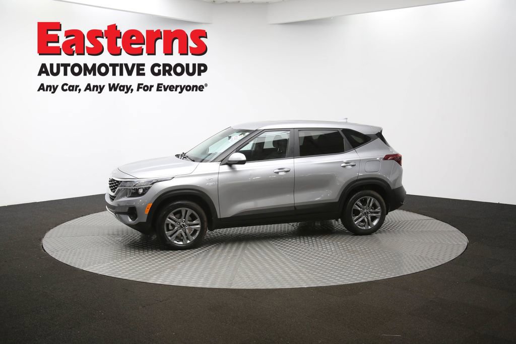 Used 2023 Kia Seltos LX image 72