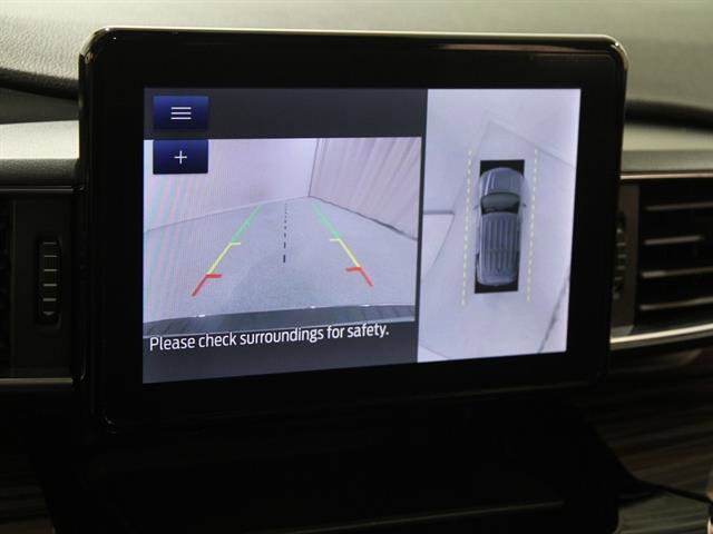 Certified 2022 Ford Explorer Limited w/ Equipment Group 301A image 14