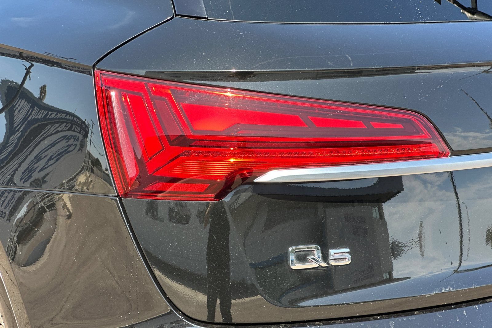 Used 2023 Audi Q5 2.0T Premium Plus w/ Premium Plus Package AWD/4WD image 25
