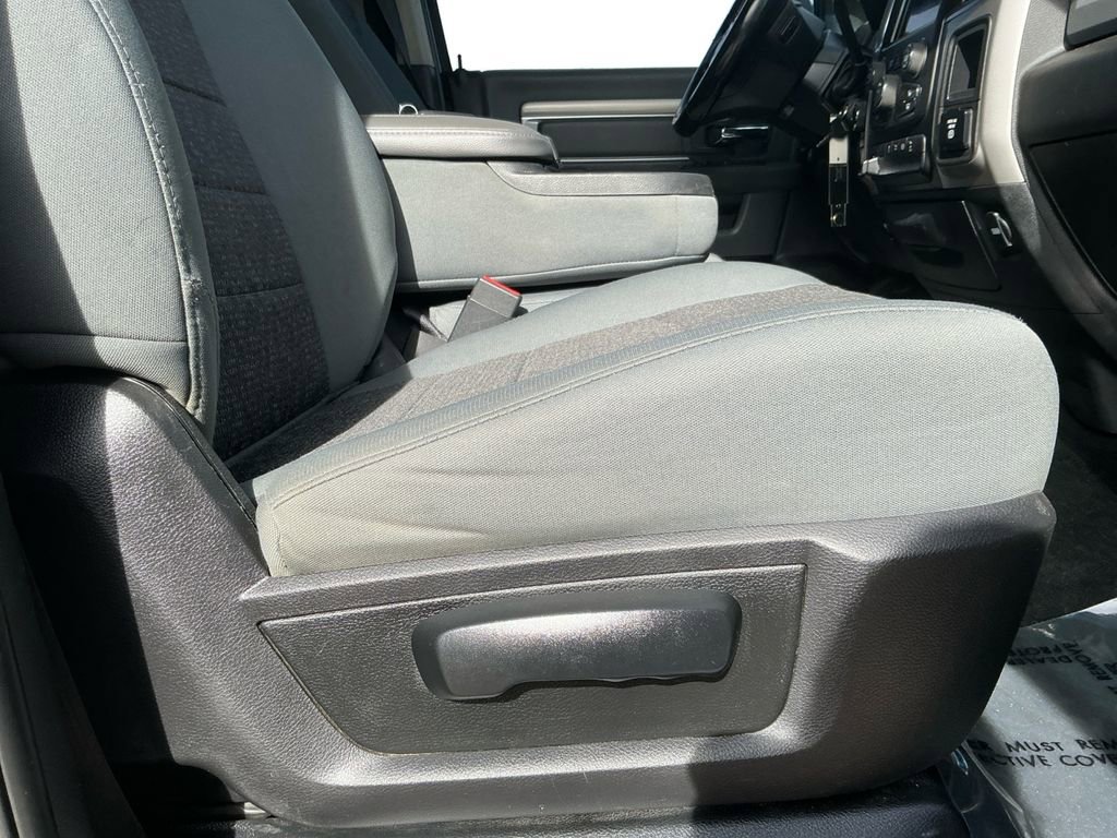 Used 2017 RAM 2500 Big Horn image 17