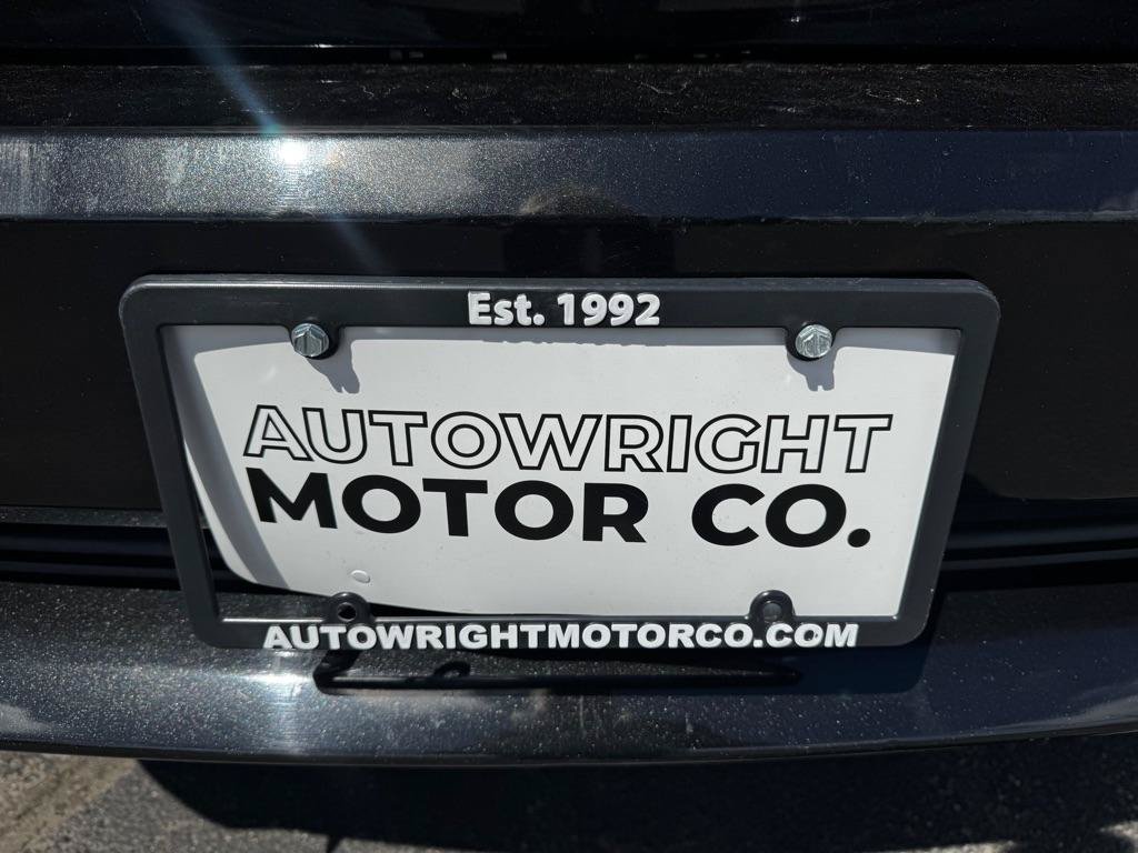 Used 2017 RAM 1500 Express w/ Black Ram 1500 Express Group AWD/4WD image 14