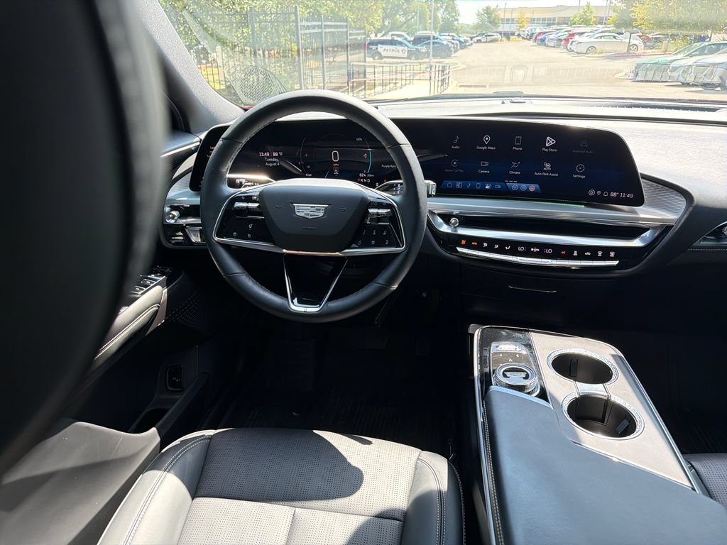 Used 2024 Cadillac Lyriq Sport w/ LPO, Floor Liner Package AWD/4WD image 31