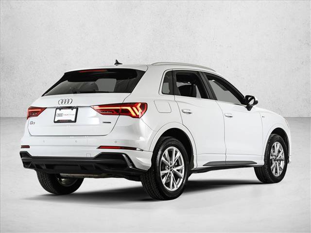 Used 2022 Audi Q3 2.0T Premium w/ Convenience Package image 5