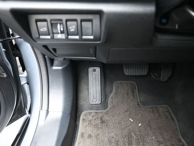 Used 2023 Subaru Outback Limited XT image 16