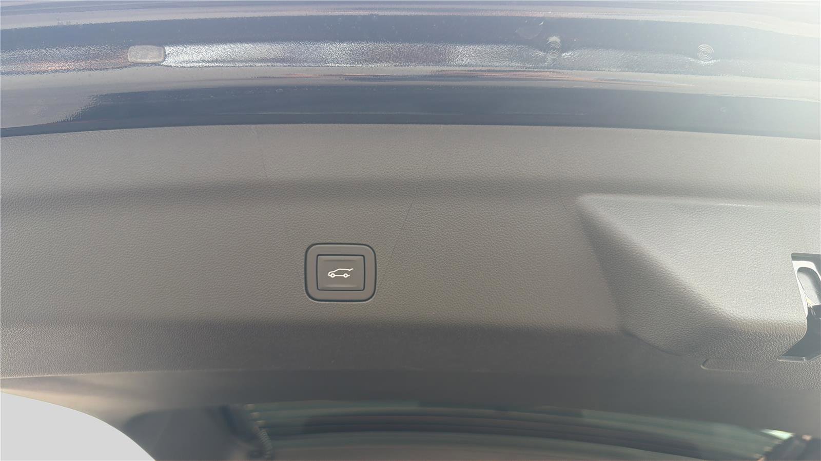 New 2026 GMC Yukon AT4 w/ AT4 Premium Plus Package image 23