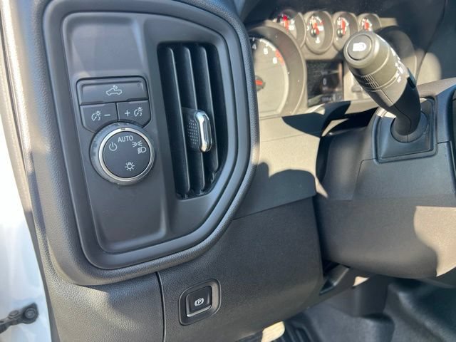 Used 2025 Chevrolet Silverado 1500 W/T RWD image 19